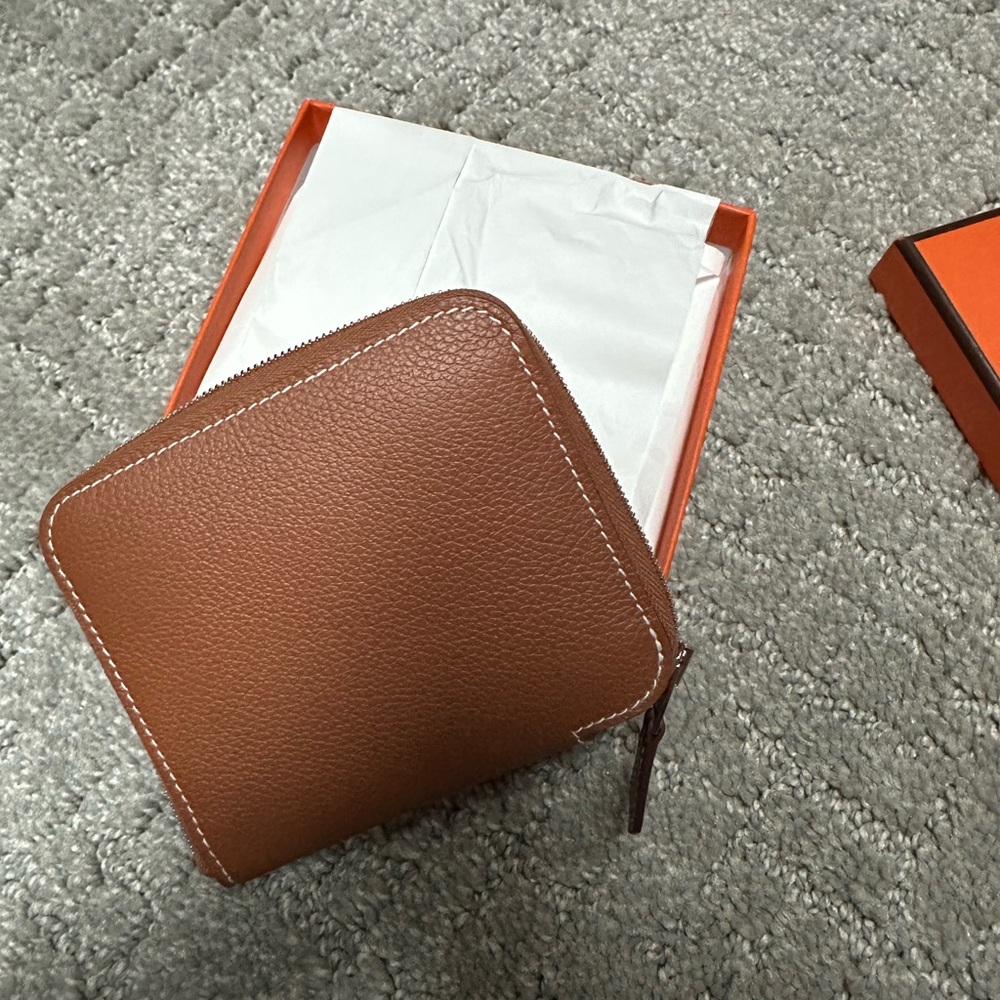 Brand new hermes silk in wallet gold Epsom